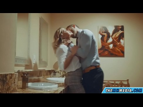 ❤️ когда грудастая блондинка соблазняет тебя в общественном туалете ❤️❌ Порно фб на нашем сайте